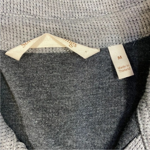 Soft Surroundings Sydney Shirt Medium Gray Waffle Tab Sleeves Cotton 2AU91 - Picture 4 of 7